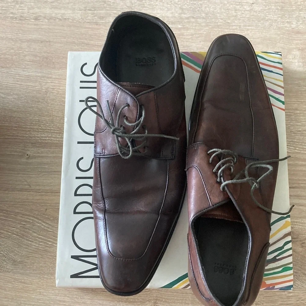 BOSS Men's Brown Leather Dress Shoes